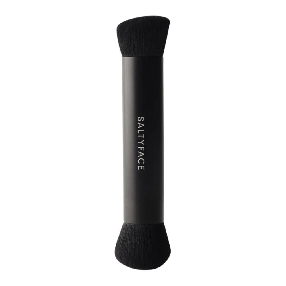 Makeup brush with black bristles and black handle on a white background, featuring the brand 'Salty Face'.
