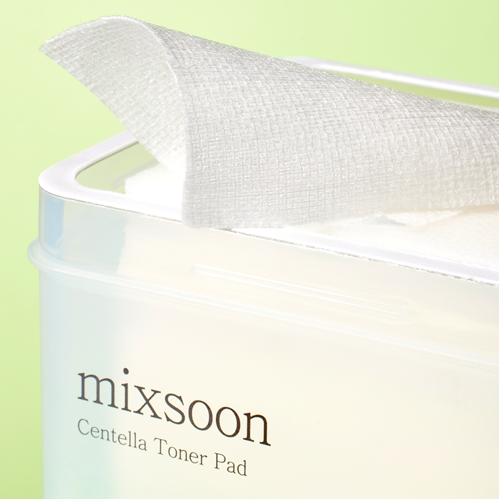 Closeup of an open Mixsoon Centella Toner Pad on a light background