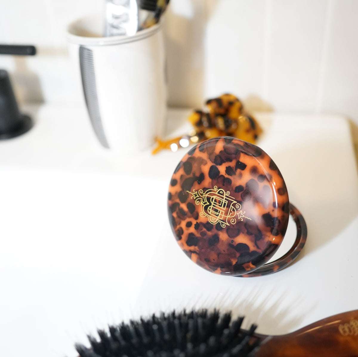Tortoise Double-Sided Mirror Compact