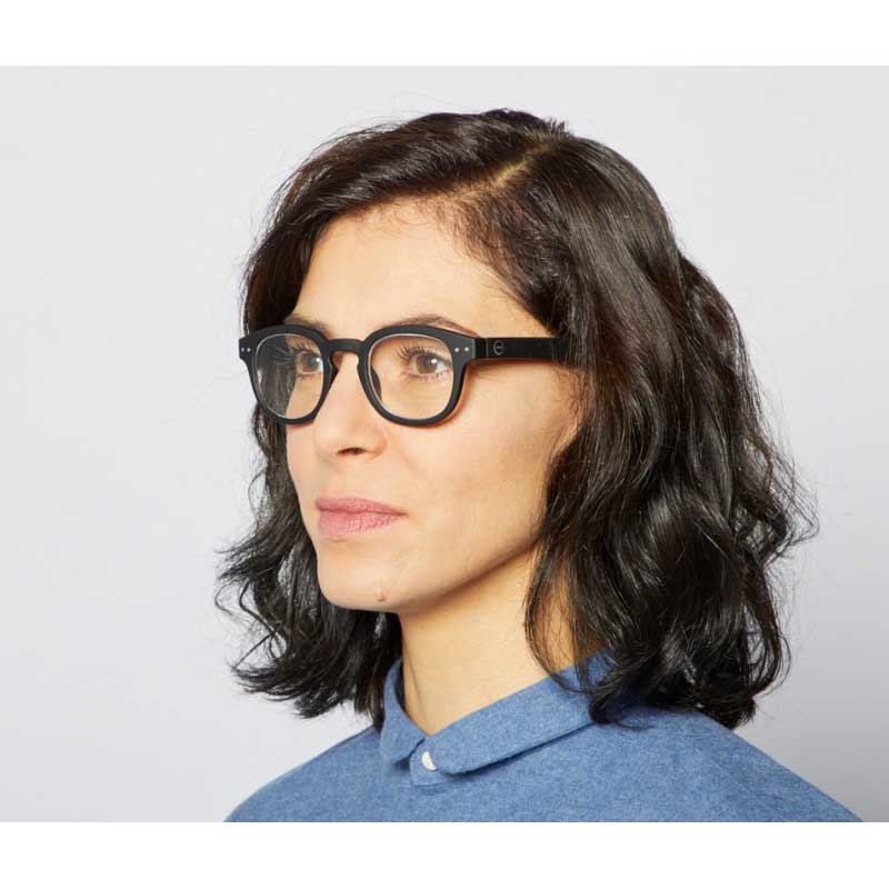 woman wearing Izipizi Paris Reading Glasses # C - The Retro - Black
