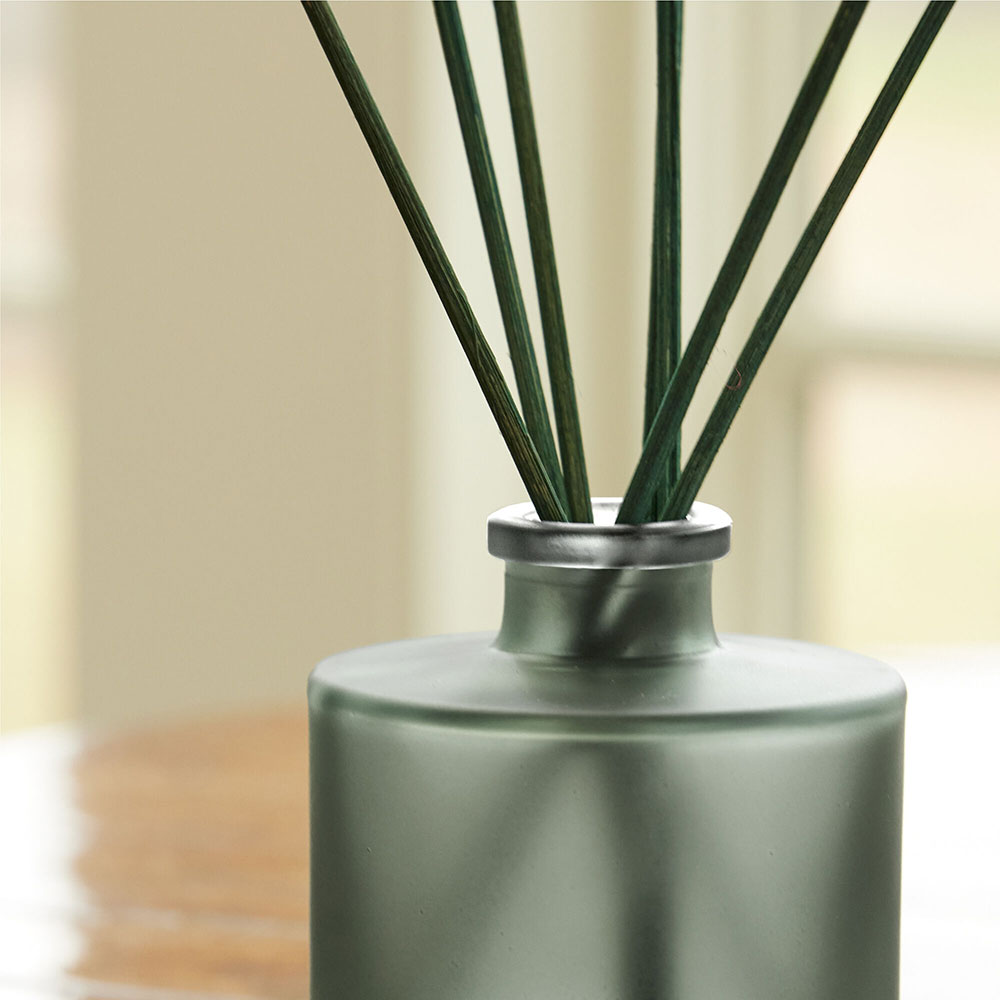 Highland Frost Petite Reed Diffuser