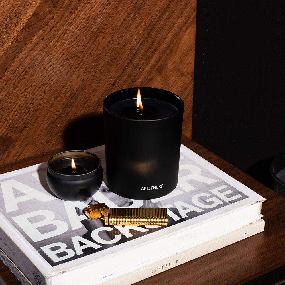 Apotheke Charcoal Candle